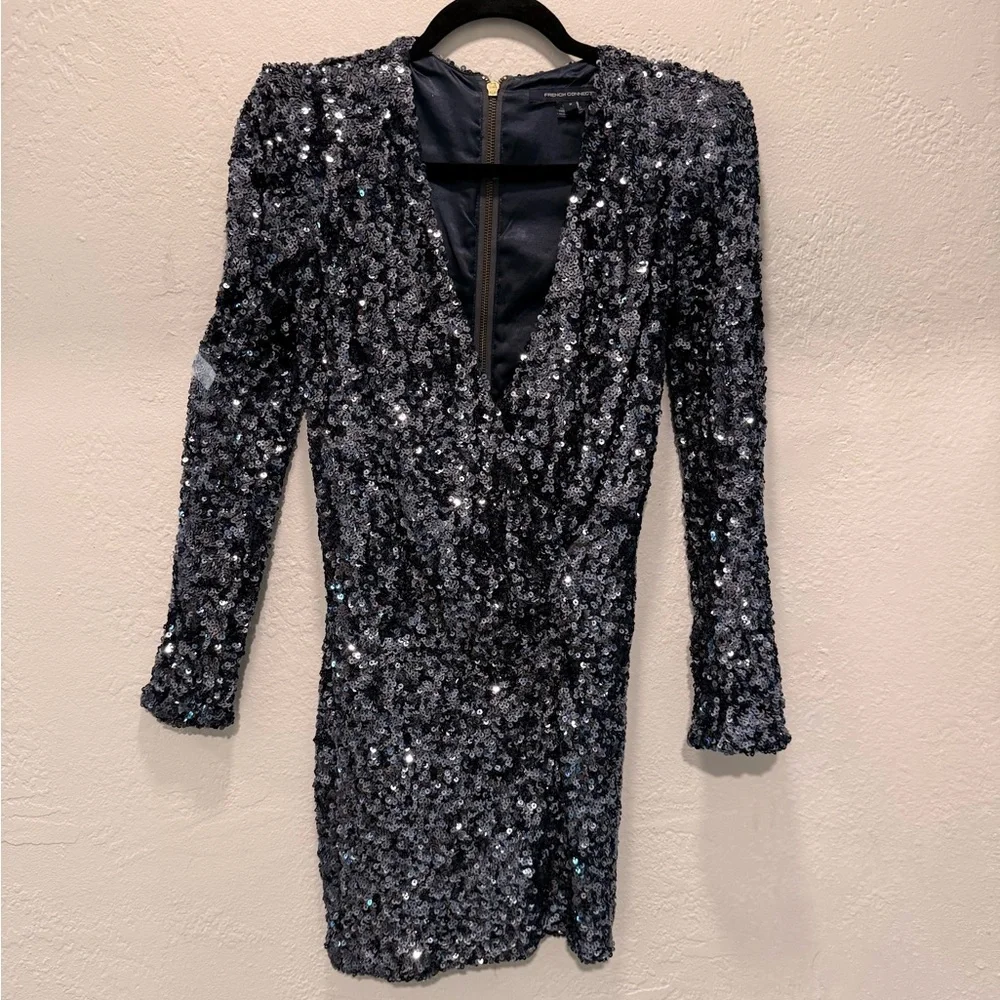 RARE French Connection Midnight Navy Sequin Mini/Collectors Piece/size 2(4) - Picture 2 of 8